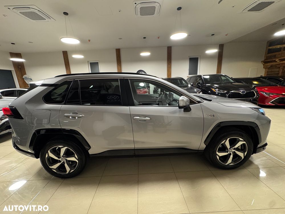 Toyota RAV4 Technik- und Style Paket - 6