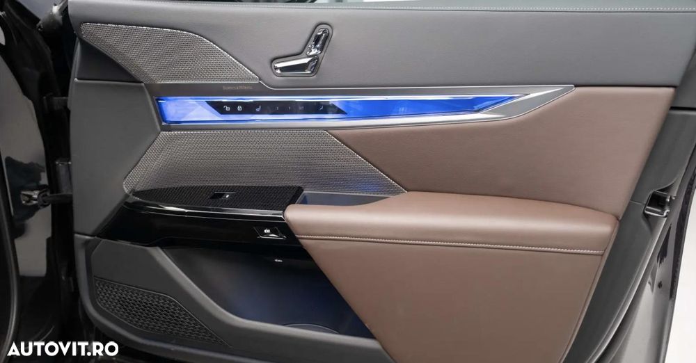 BMW Seria 7 - 29