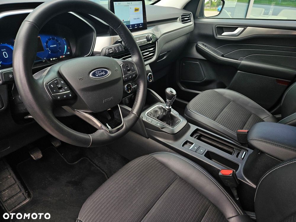 Ford Kuga - 15