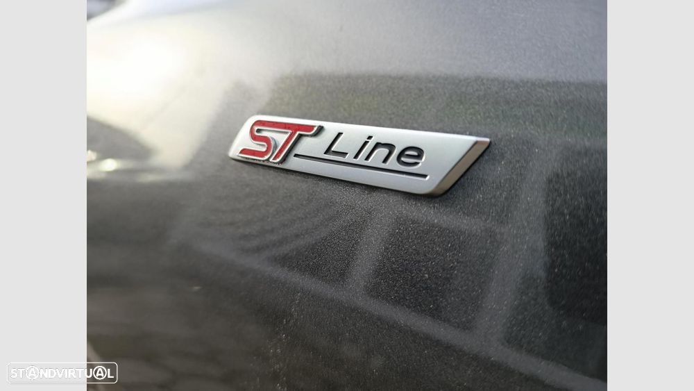 Ford Focus SW 1.0 EcoBoost MHEV ST-Line X - 28