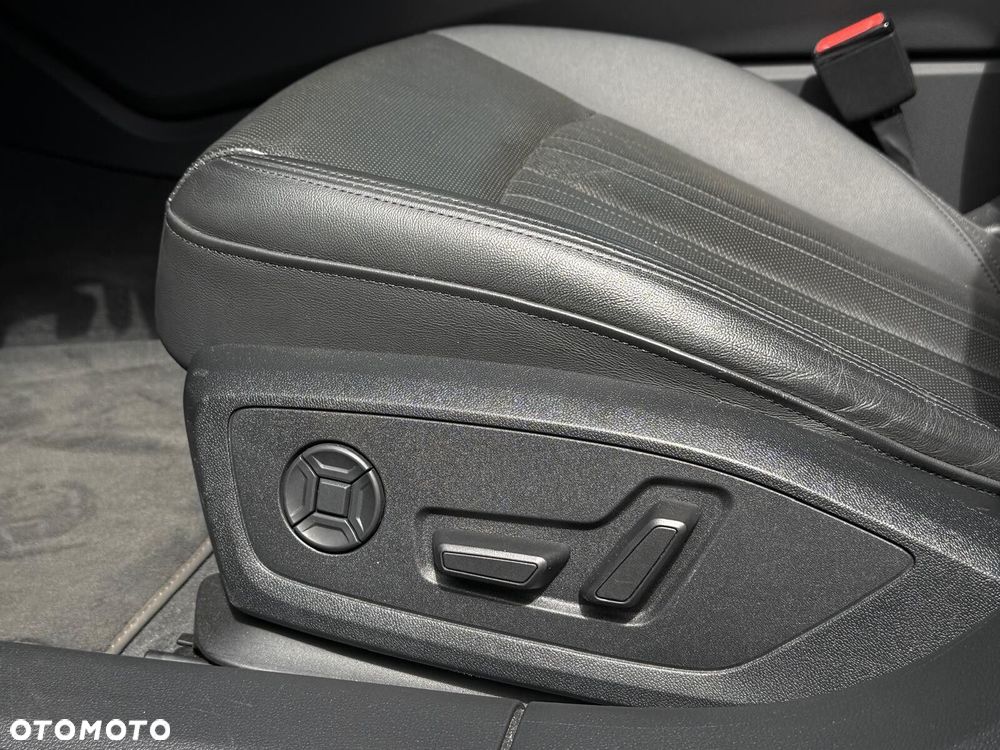 Audi A6 Avant 45 TFSI mHEV S tronic - 16