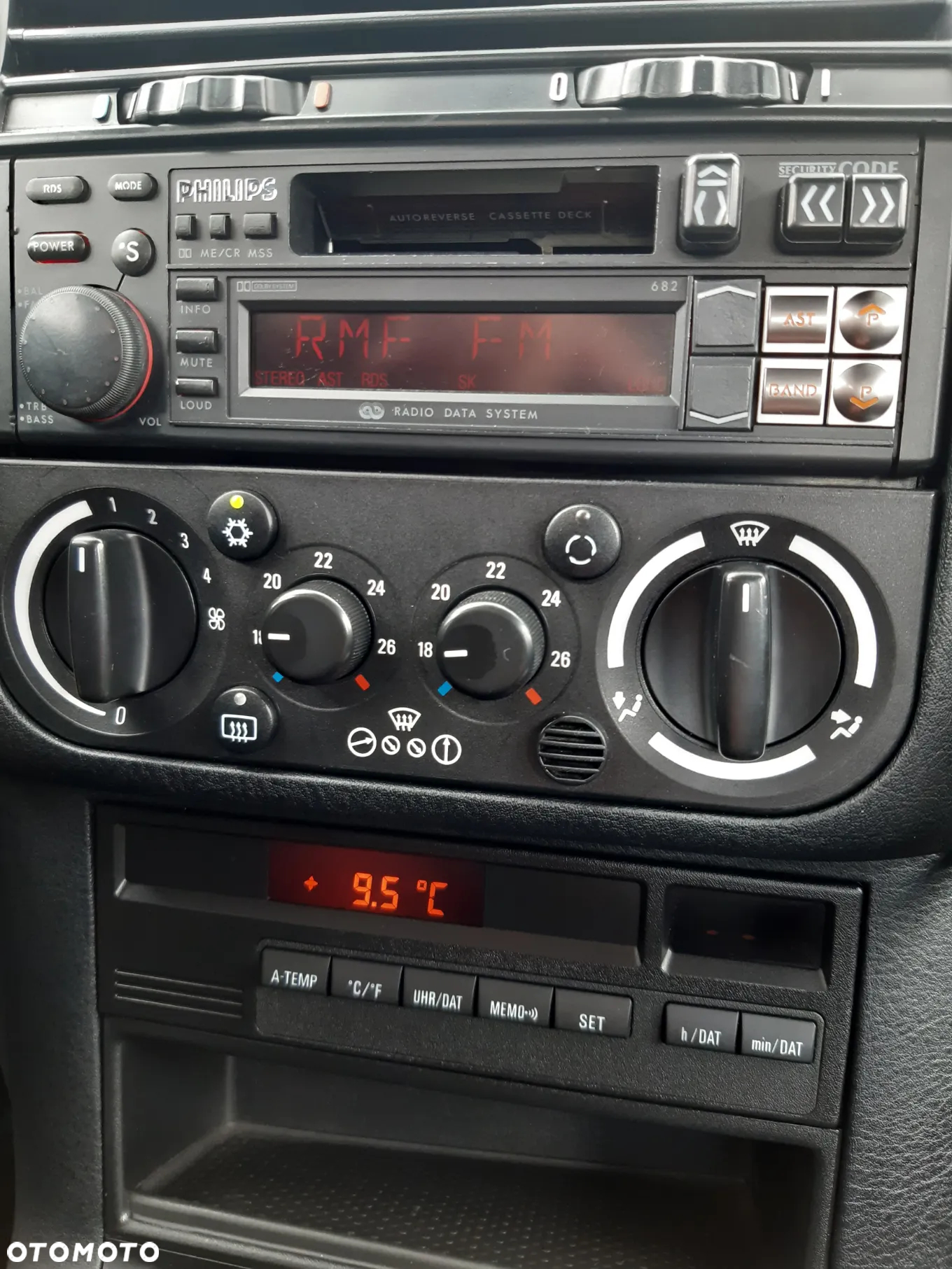 BMW Seria 3 316i - 32