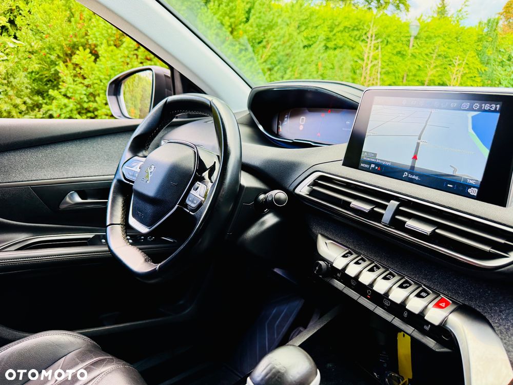 Peugeot 5008 1.5 BlueHDi Allure Pack S&S - 14