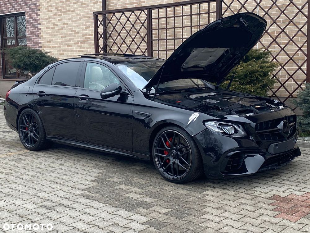 Mercedes-Benz Klasa E - 11