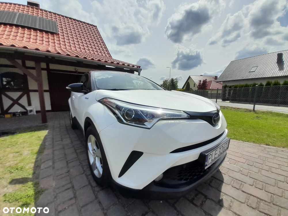 Toyota C-HR - 4