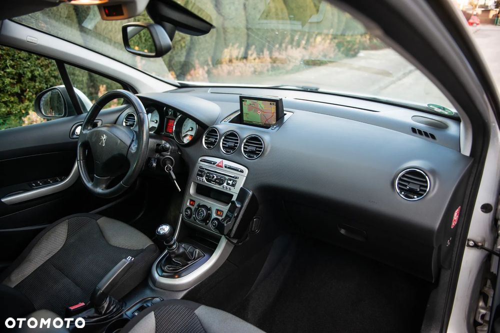 Peugeot 308 1.6 HDi Premium - 37
