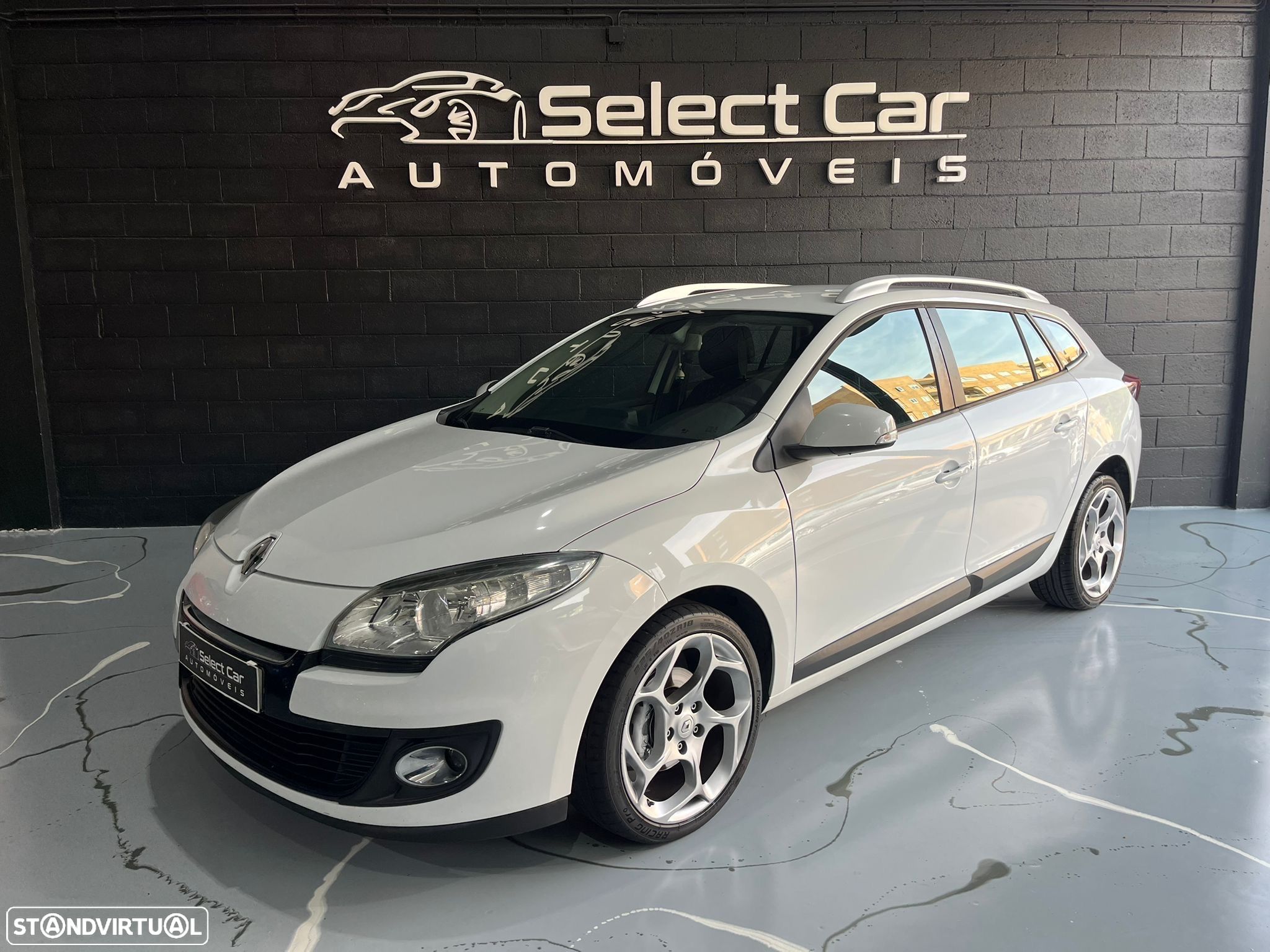 Renault Mégane Sport Tourer 1.5 dCi Dynamique - 1