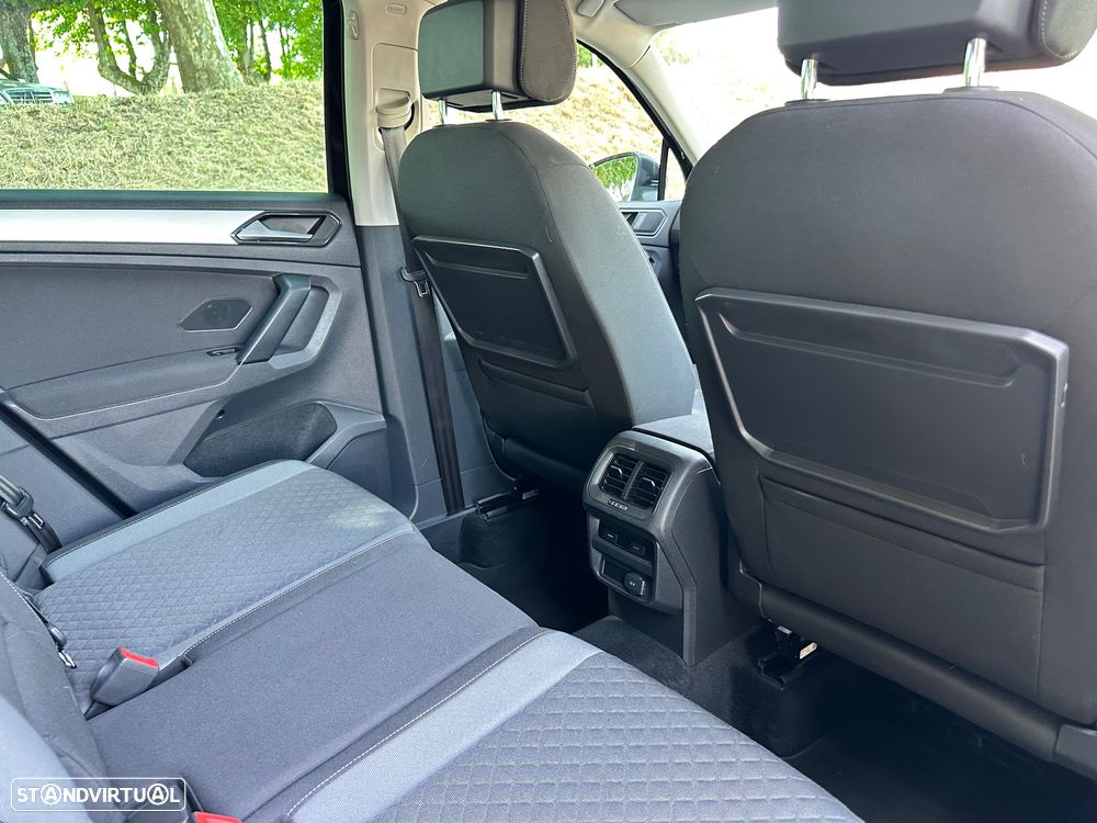 VW Tiguan 1.6 TDI Confortline - 31