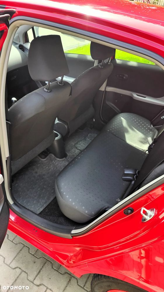 Toyota Yaris 1.0 VVT-i Luna - 7
