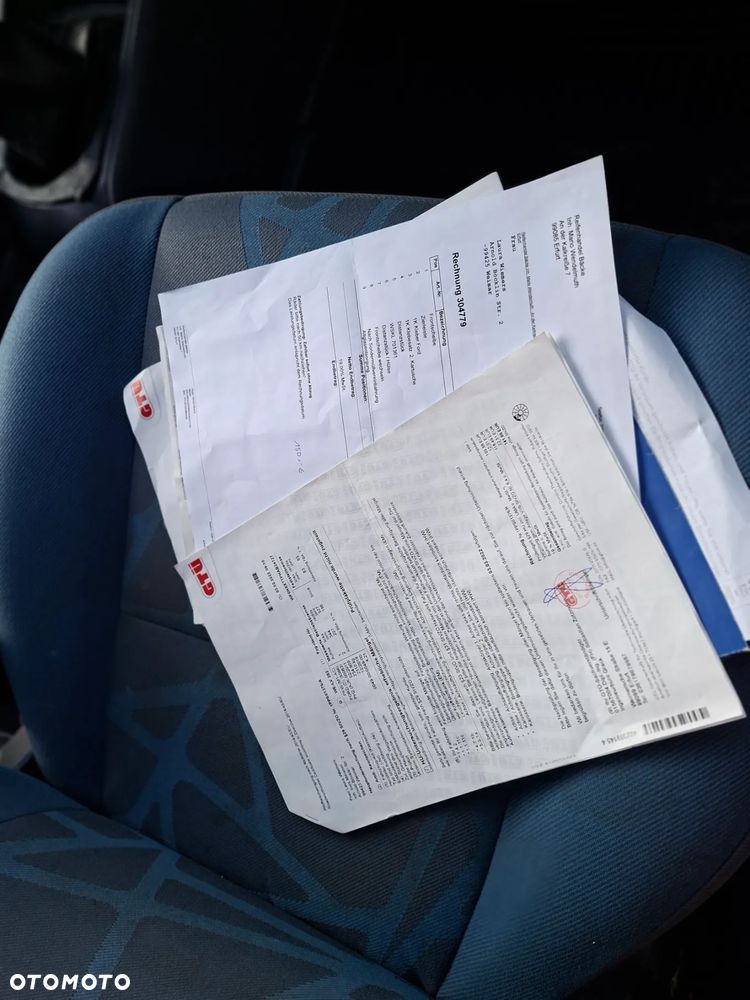 Ford Tourneo Connect - 12