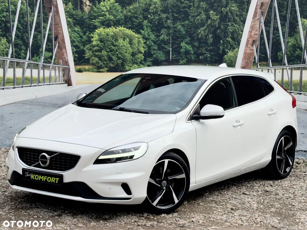 Volvo V40 D3 Geartronic RDesign - 2