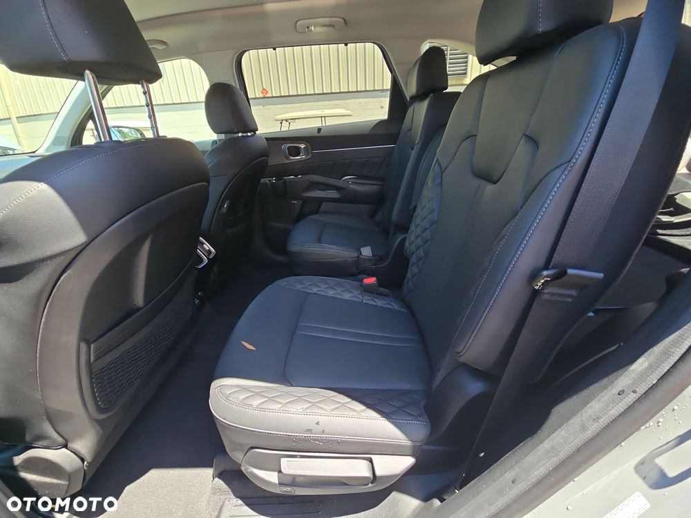 Kia Sorento 2.4 GDI AWD Vision - 16