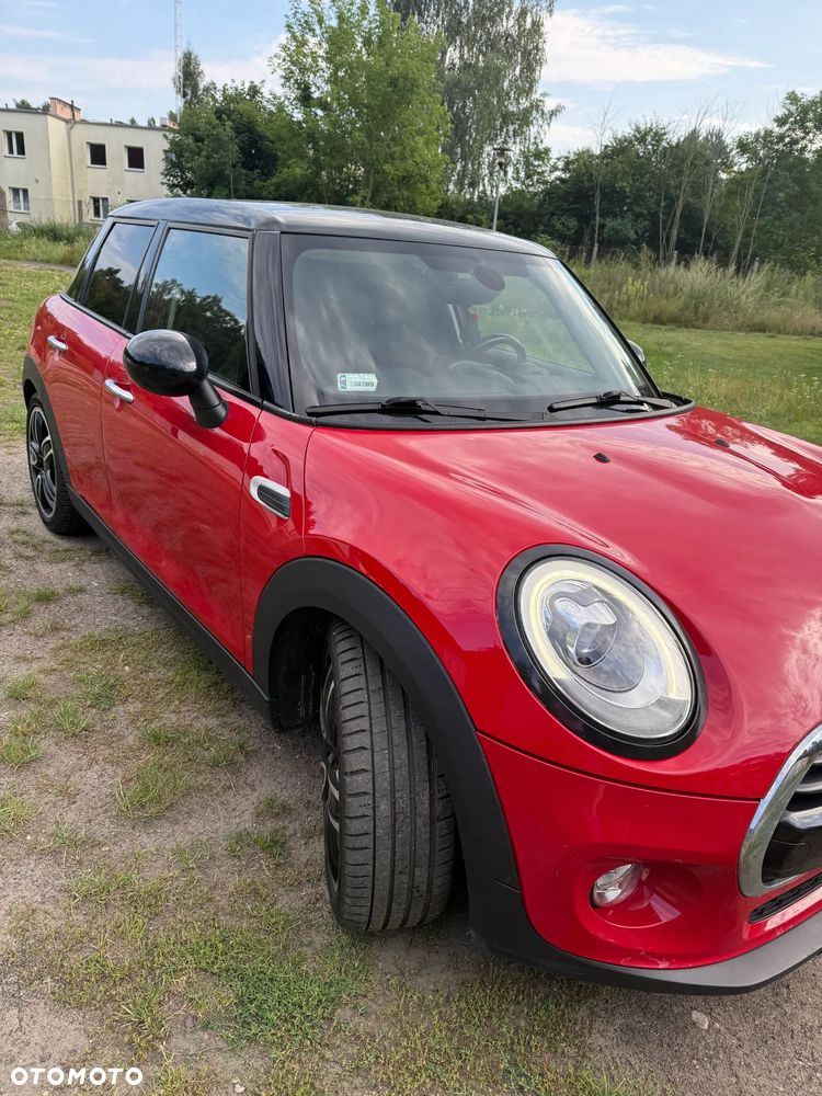 MINI Cooper Standard - 3