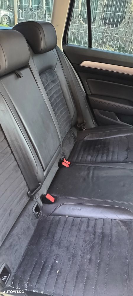 Volkswagen Passat 2.0 TDI DSG Highline - 5