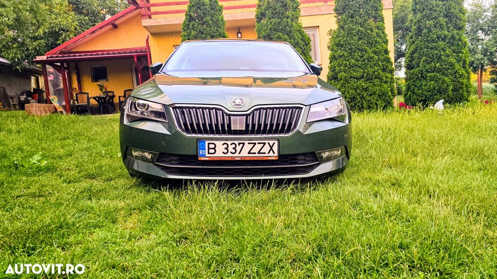 Skoda Superb 2.0 TDI Ambition - 1