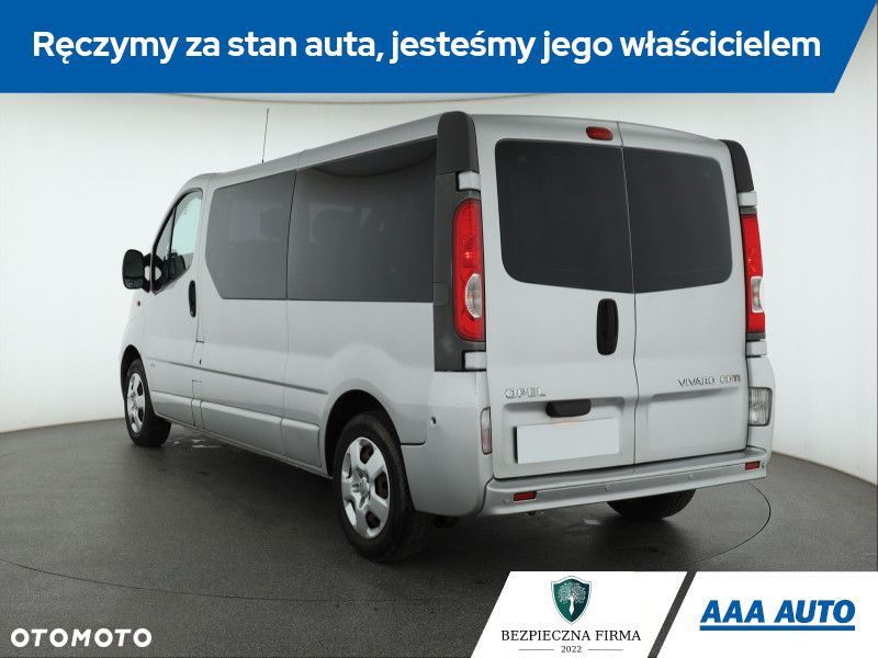 Opel Vivaro - 5