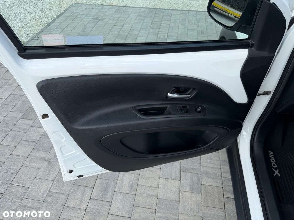 Toyota Aygo X 1.0 VVT-i Comfort CVT - 11