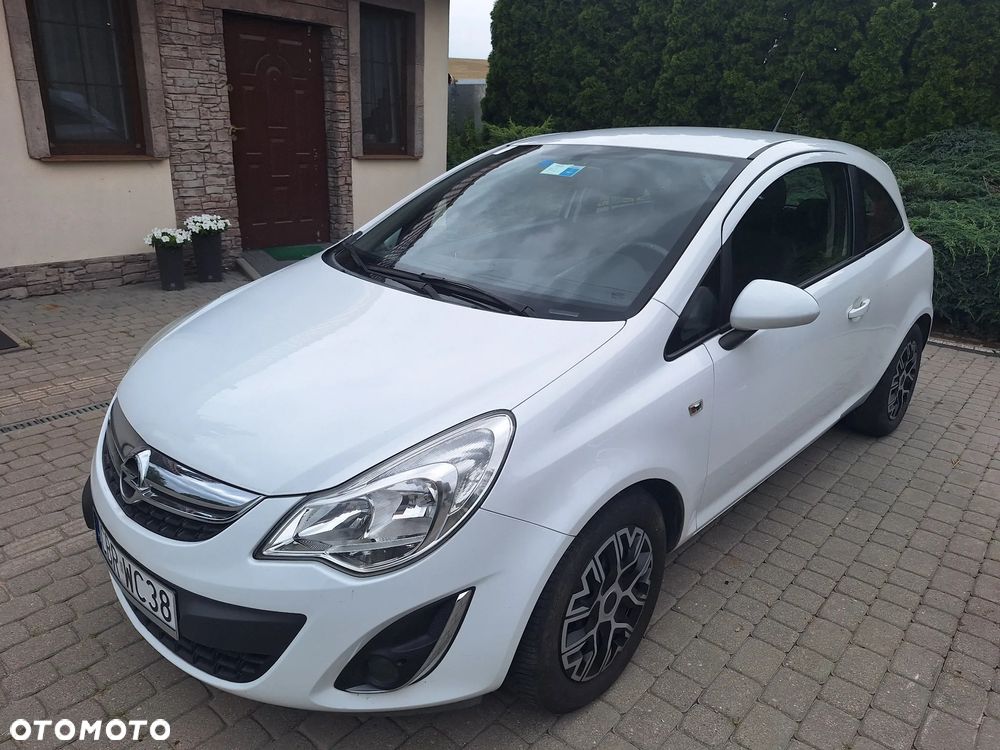 Opel Corsa - 2