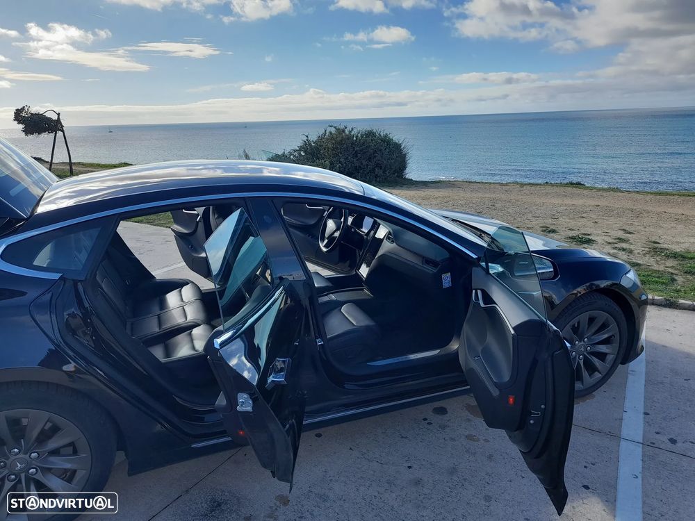 Tesla Model S 100D - 11
