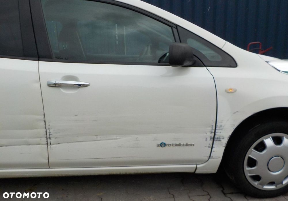 Nissan Leaf - 11