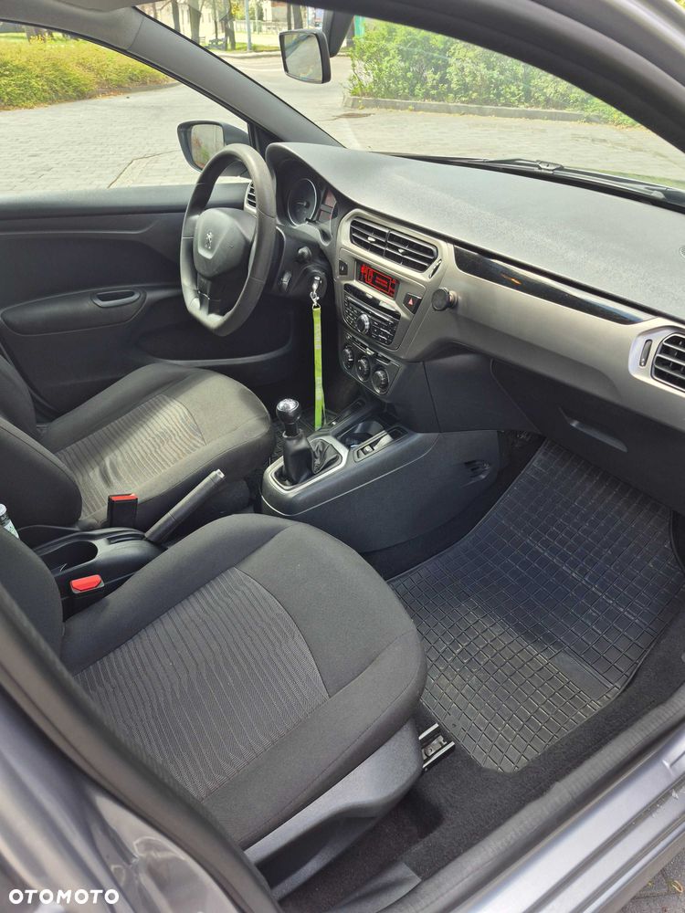 Peugeot 301 - 7