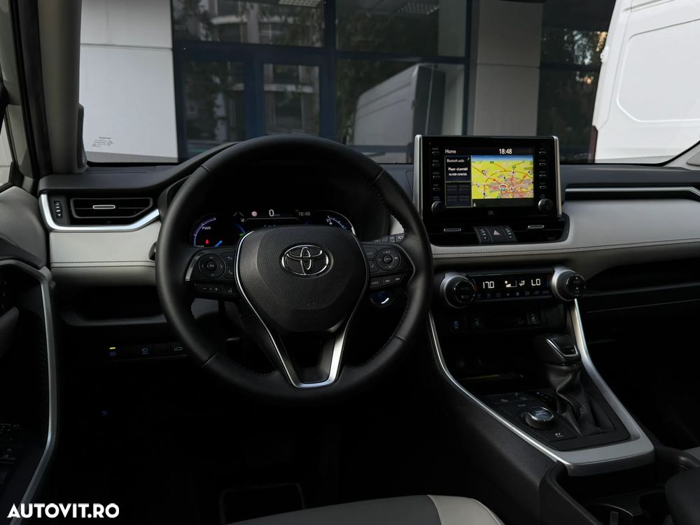 TOYOTA RAV4 2020 — imagine 16