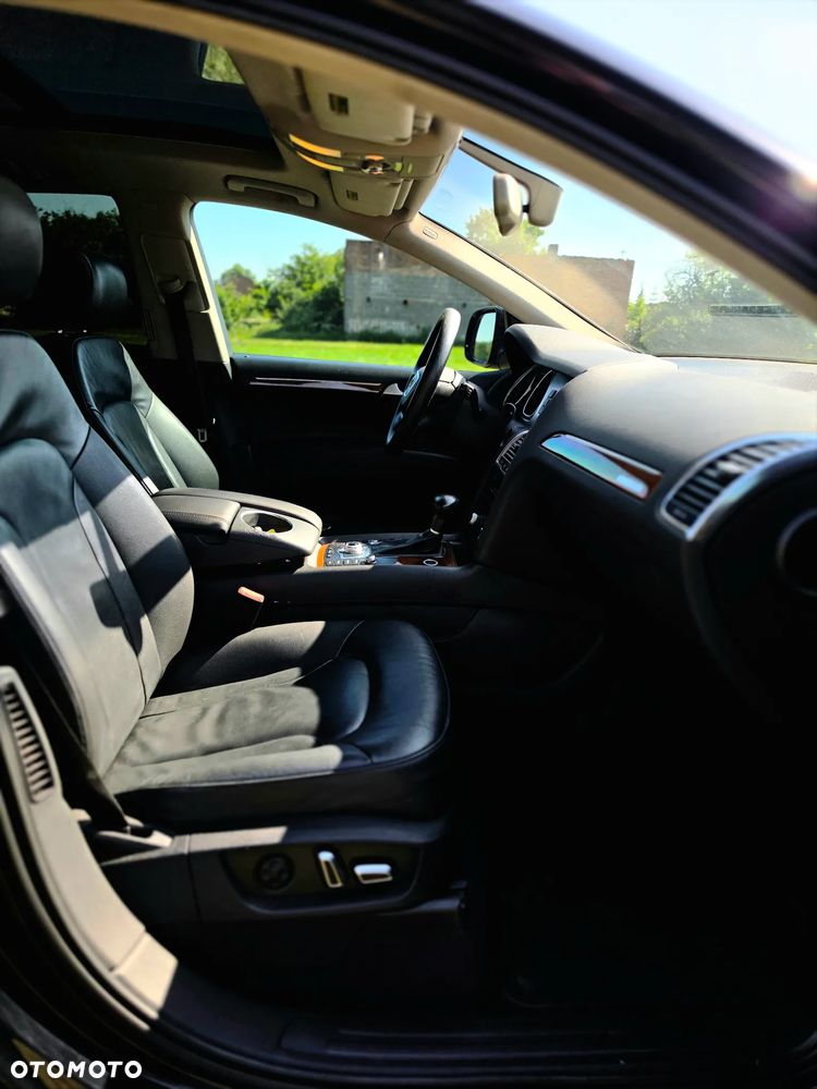 Audi Q7 - 25