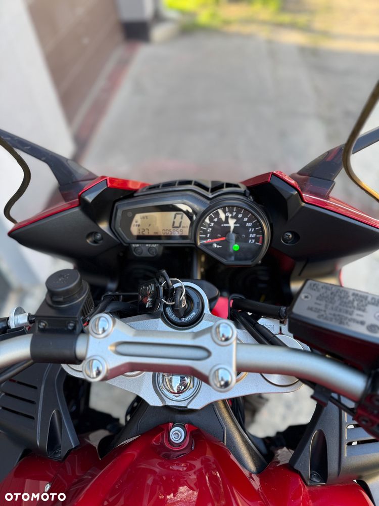 Yamaha FZ - 5