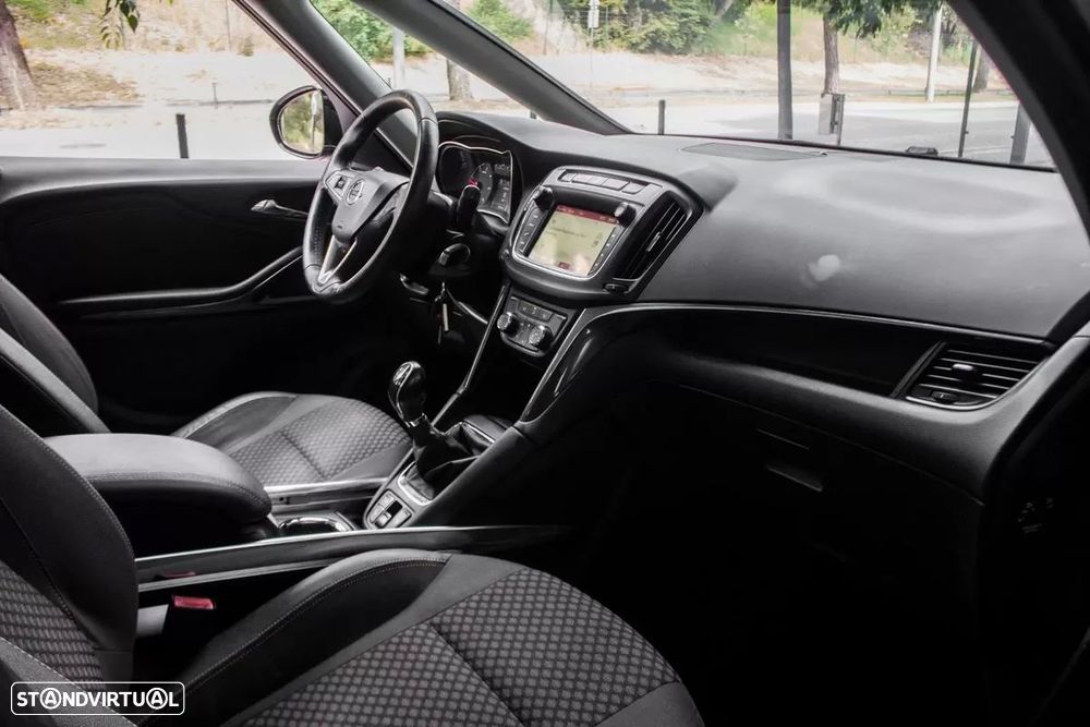 Opel Zafira 1.6 CDTi Innovation S/S - 20
