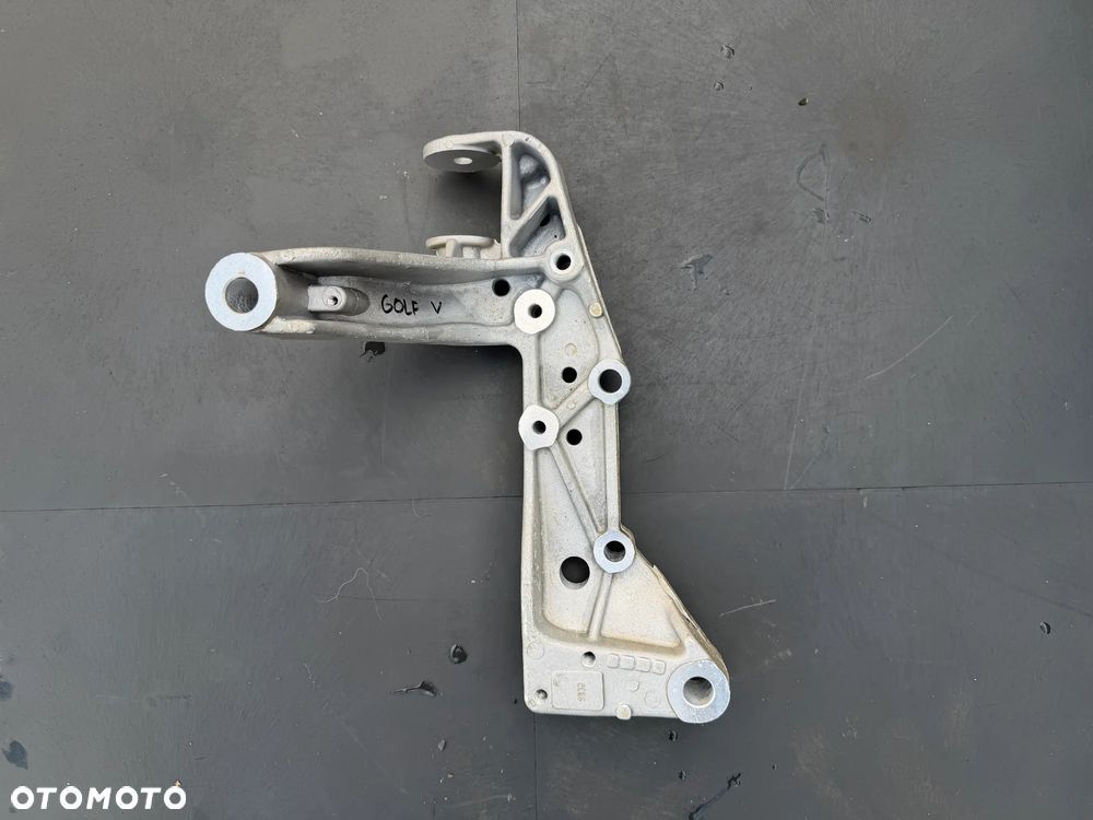 Wspornik podpora wahacza VW Golf V 5 Lewy 1K0199295E - 1
