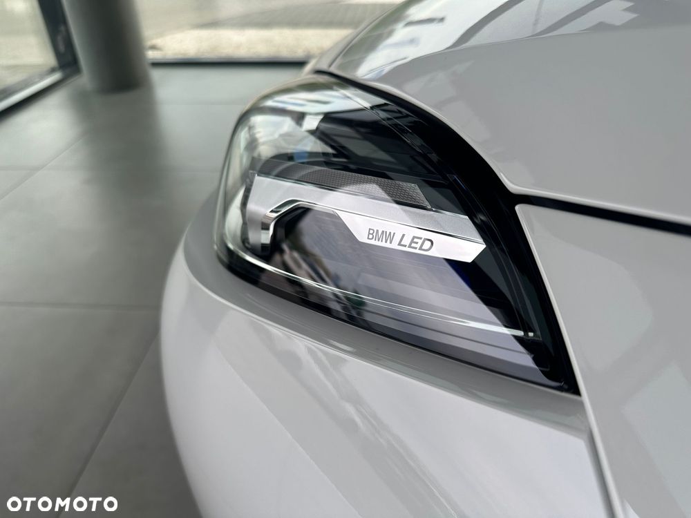 BMW Seria 1 123 mHEV xDrive - 11