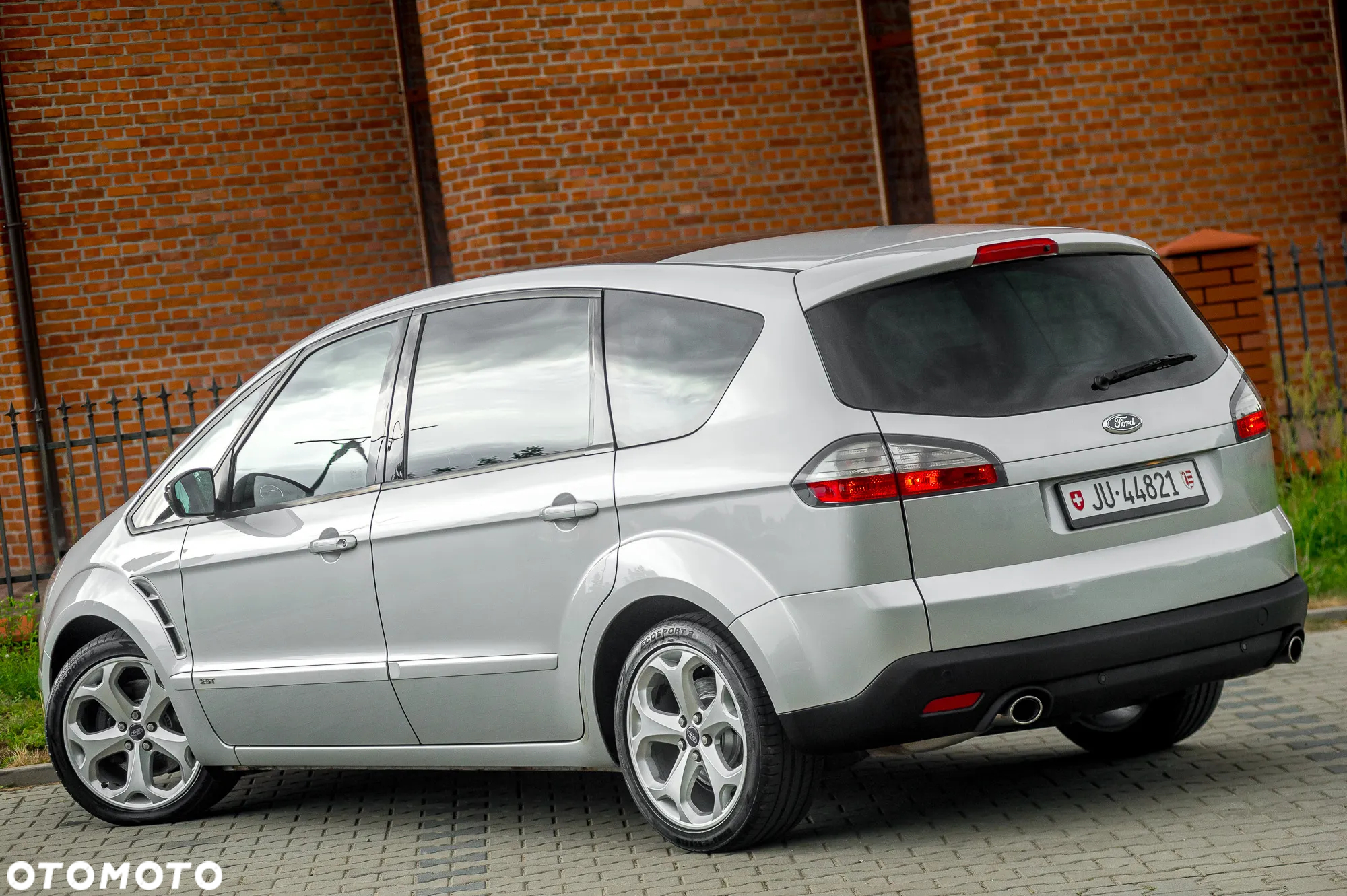 Ford S-Max 2.5 Titanium - 11
