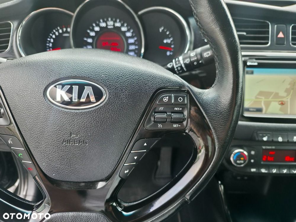 Kia Ceed - 20