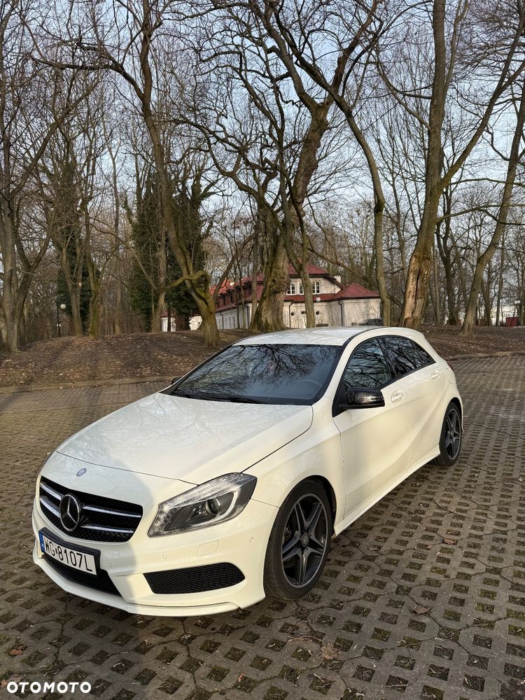 Mercedes-Benz Klasa A 250 7G-DCT SCORE - 1