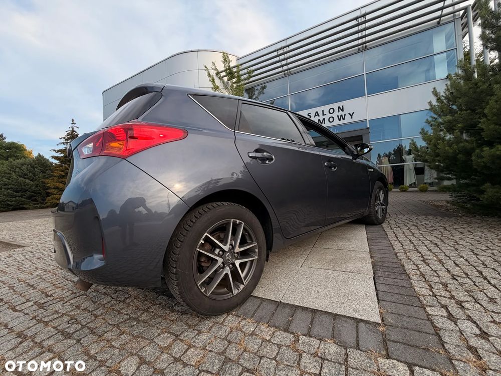 Toyota Auris - 30
