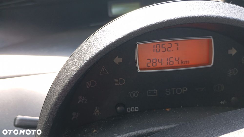 Peugeot 807 2.0 HDi Premium - 3