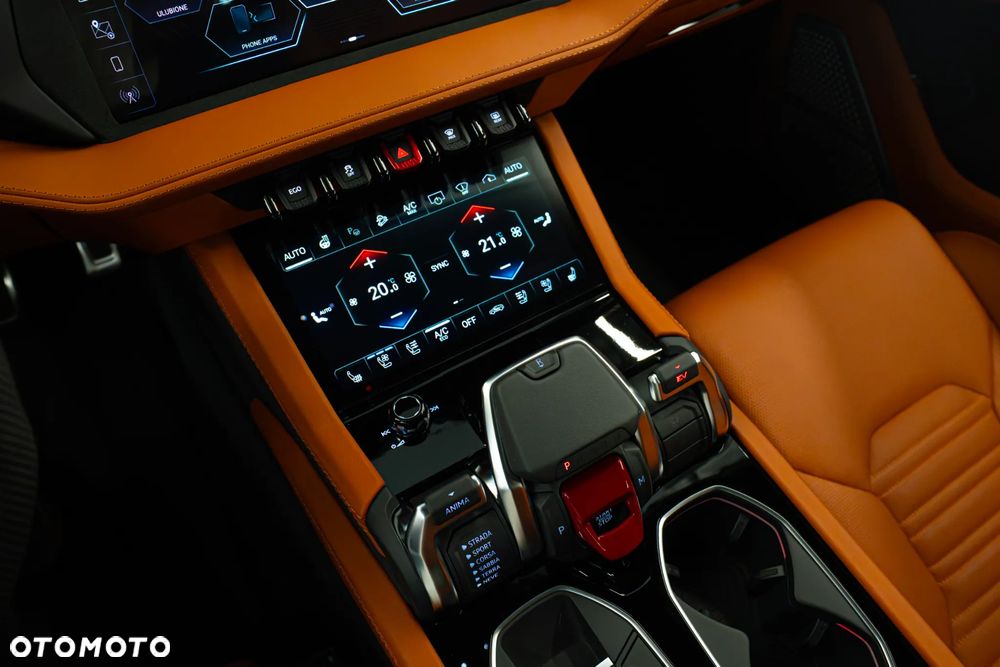 Lamborghini Urus - 23