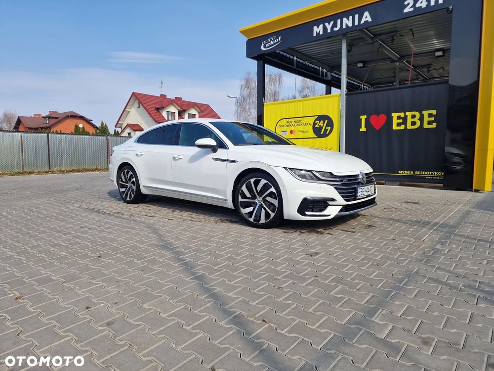 Volkswagen Arteon 2.0 TSI 4Motion R-Line DSG - 2