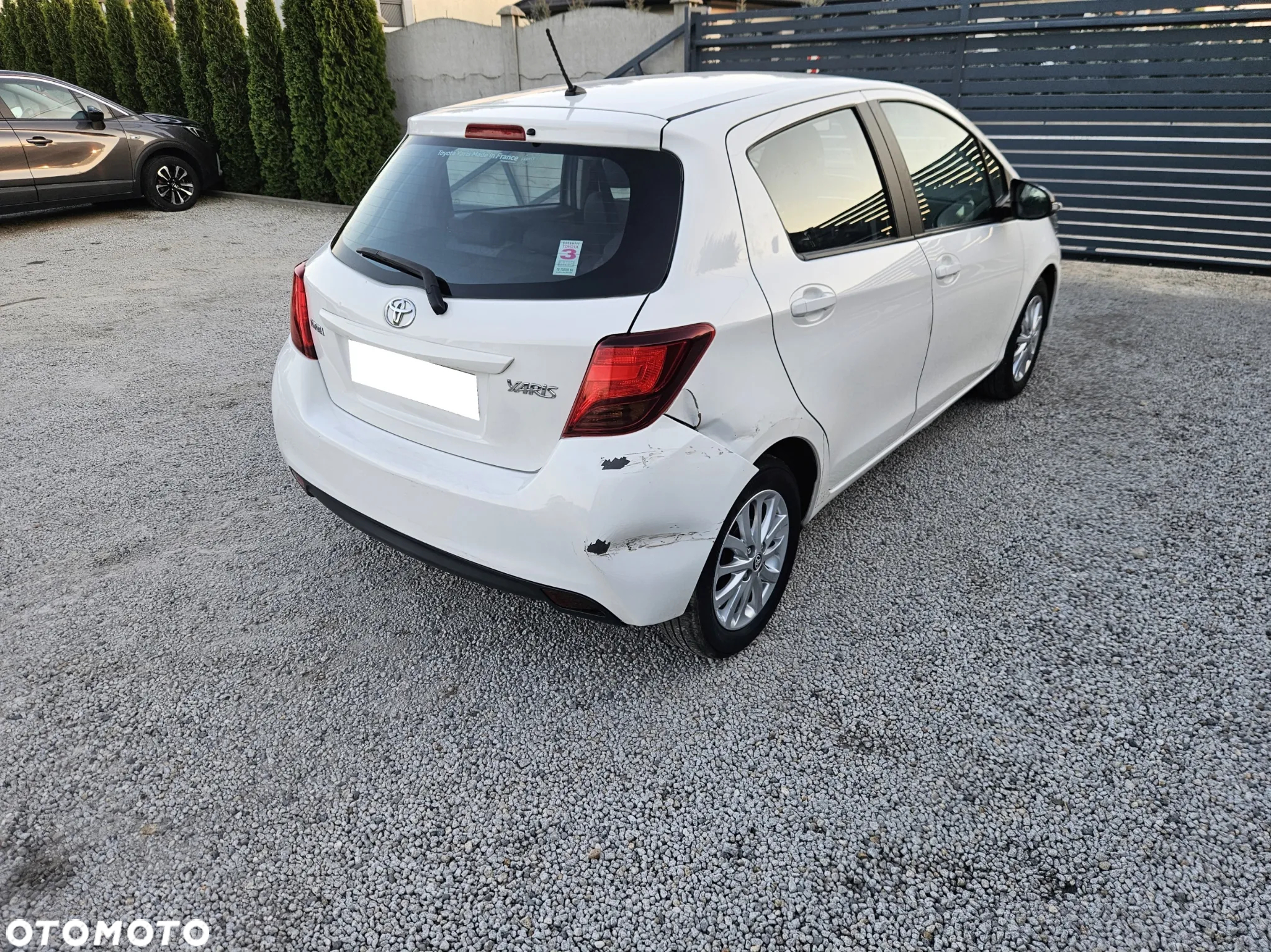 Toyota Yaris 1.4 D-4D Premium - 3