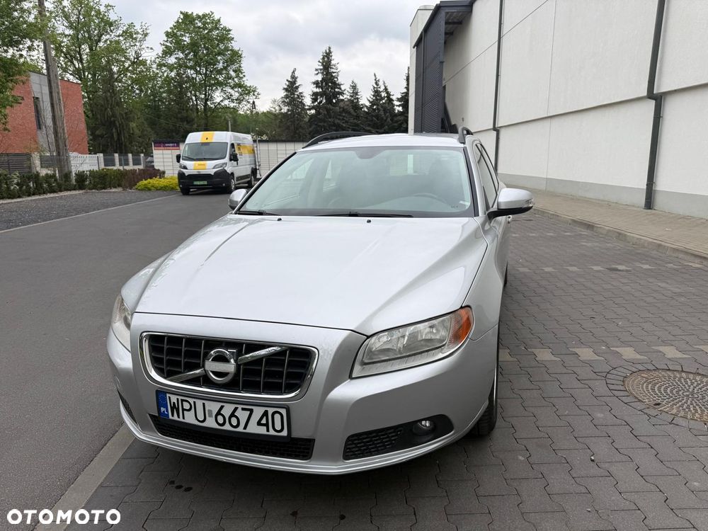 Volvo V70 2.0T Momentum - 27