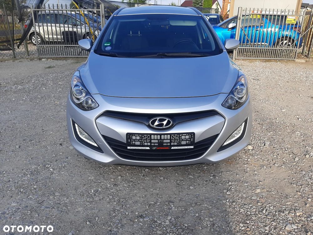 Hyundai i30 1.6 GDI Style - 11