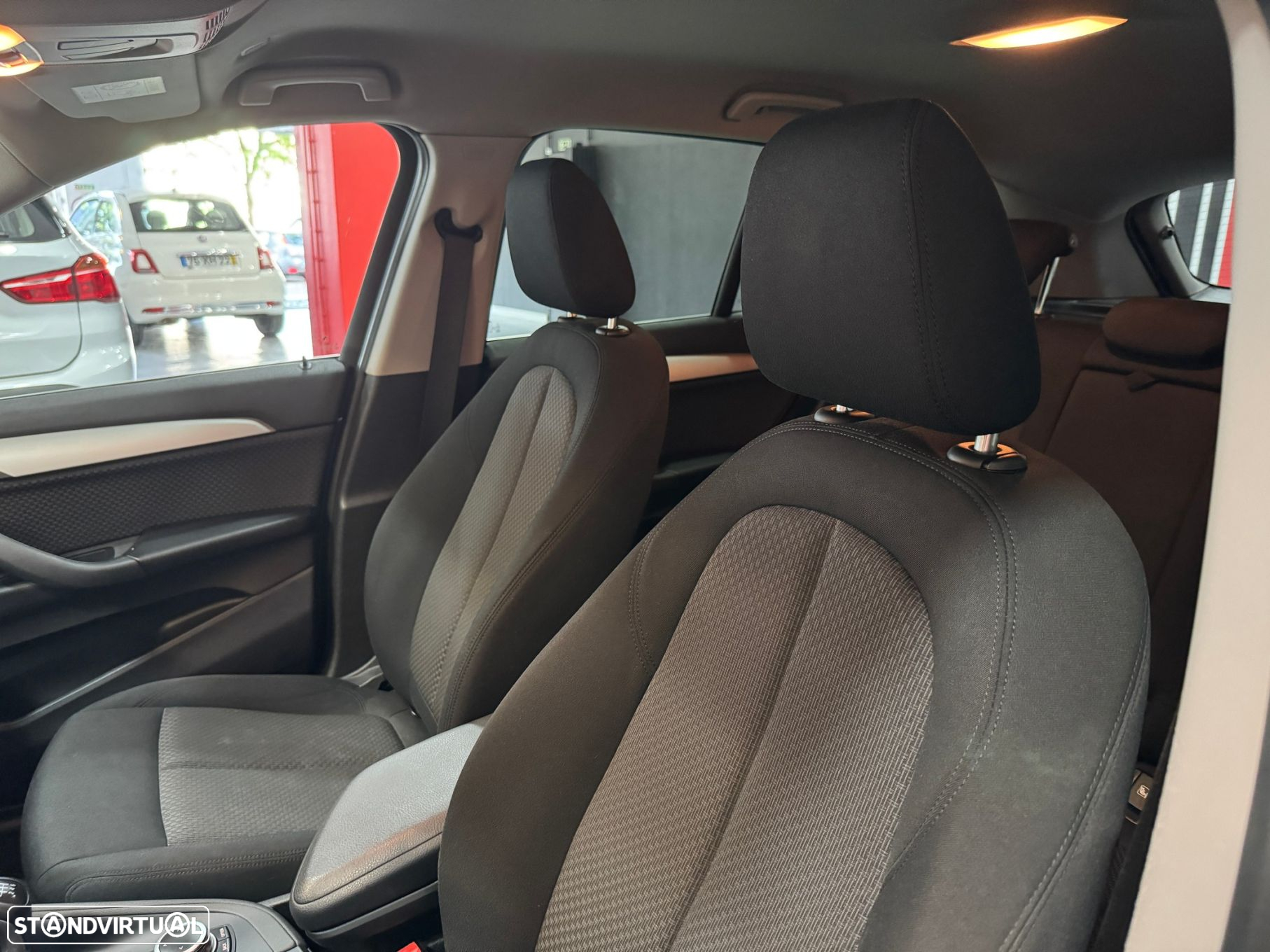BMW X1 16 d sDrive Advantage - 22
