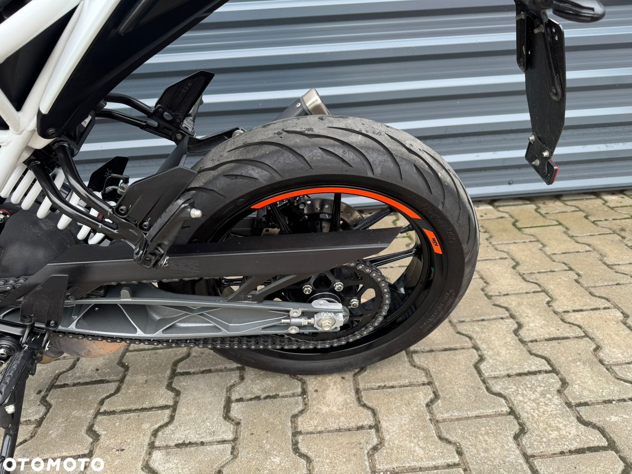 KTM Duke - 16
