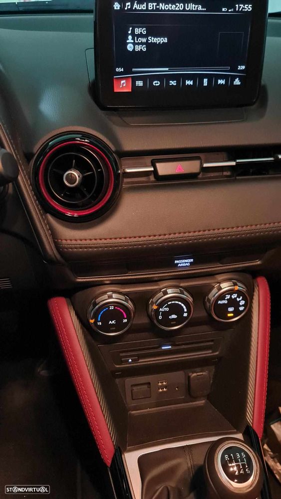 Mazda CX-3 1.5 Sky.Excellence Navi - 7