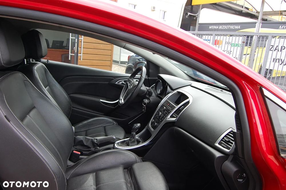 Opel Astra 1.4 Turbo - 22