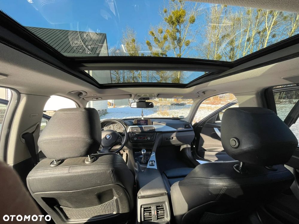 BMW Seria 3 320d - 21