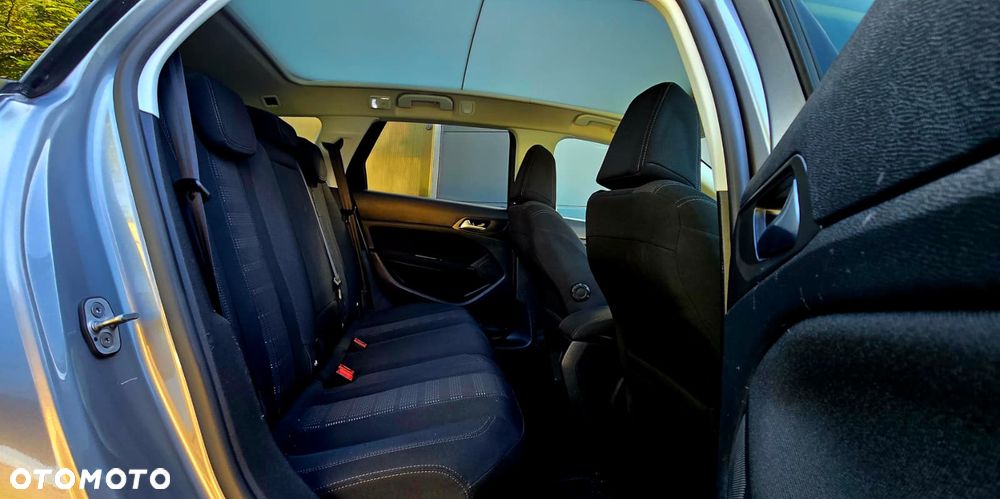 Peugeot 308 BlueHDi FAP 120 Stop & Start Allure - 17