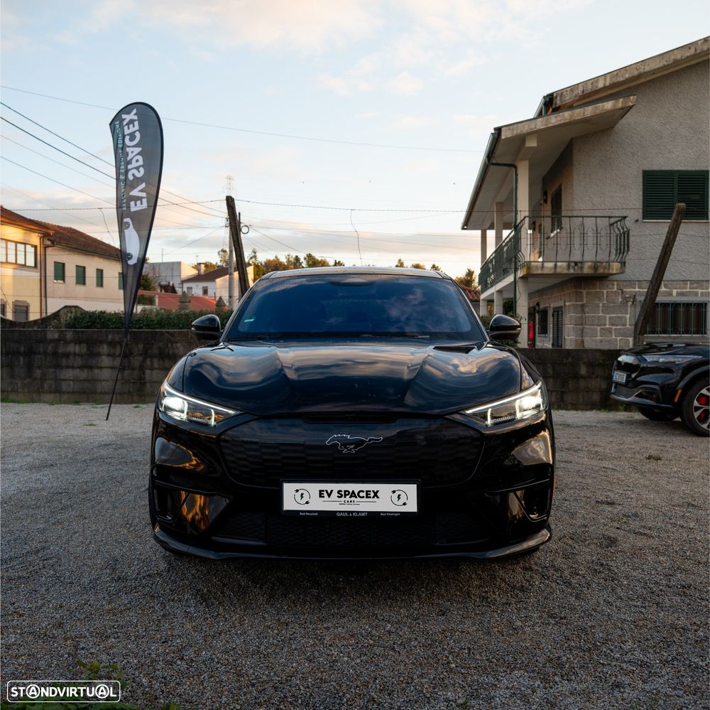 Ford Mustang Mach-E AWD GT - 2