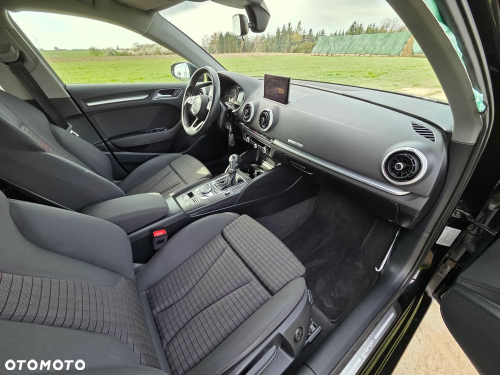 Audi A3 Sportback 1.4 TFSI S tronic Ambiente - 10