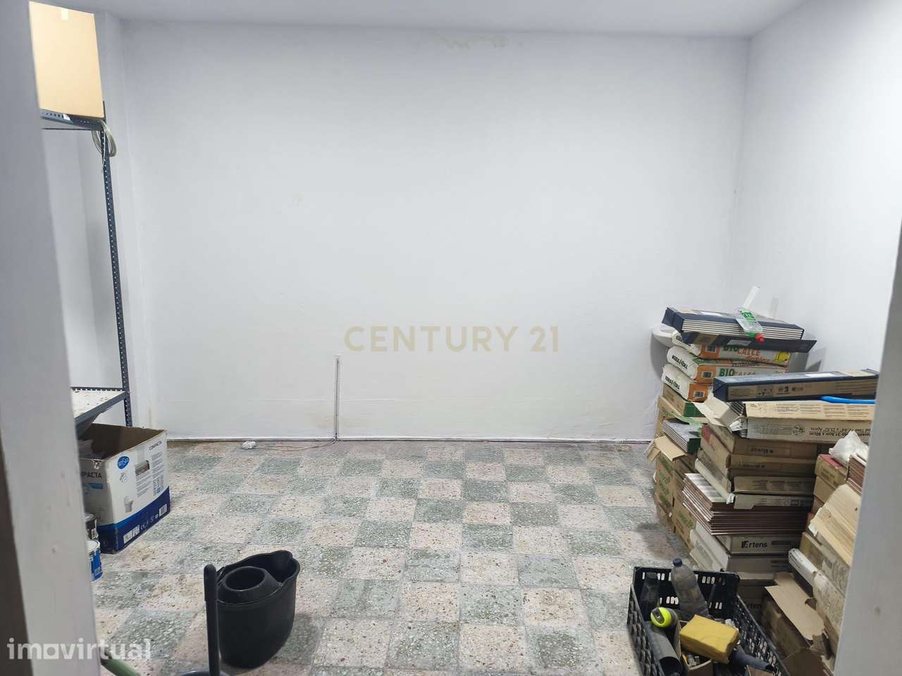 Moradia T2  |  Terraço  |  Com loja ou garagem - Grande imagem: 3/14